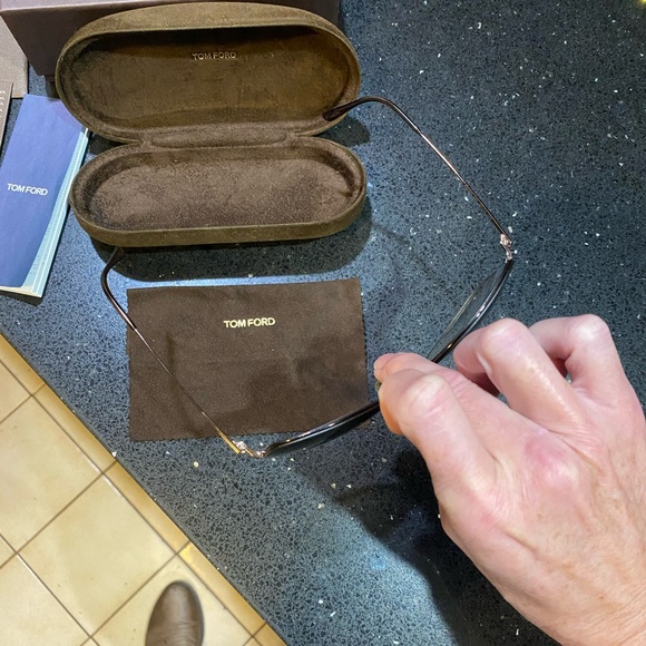 Tom Ford - Colette Butterfly Sunglasses - Picture 6 of 8